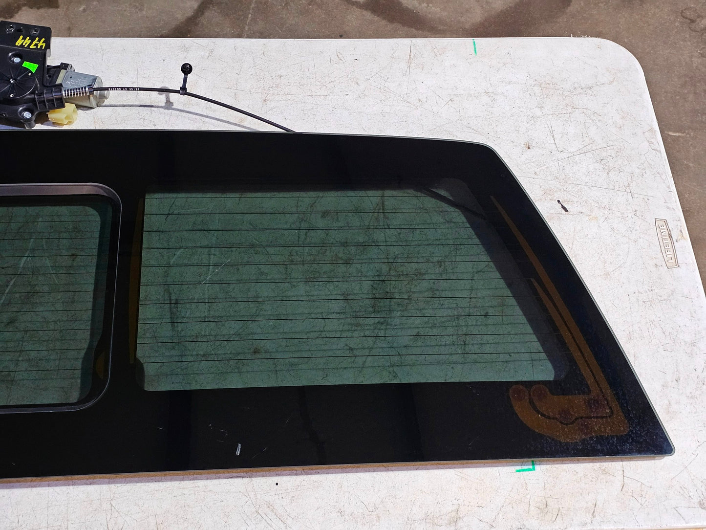 2014-2018 SILVERADO SIERRA 1500 OEM REAR SLIDING REAR WINDOW GLASS PANEL #4207