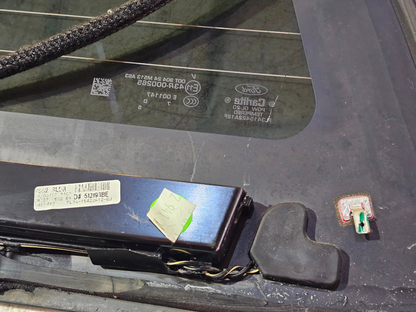 2015-2020 FORD F150 REAR SLIDING WINDOW GLASS DEFROSTER #4208