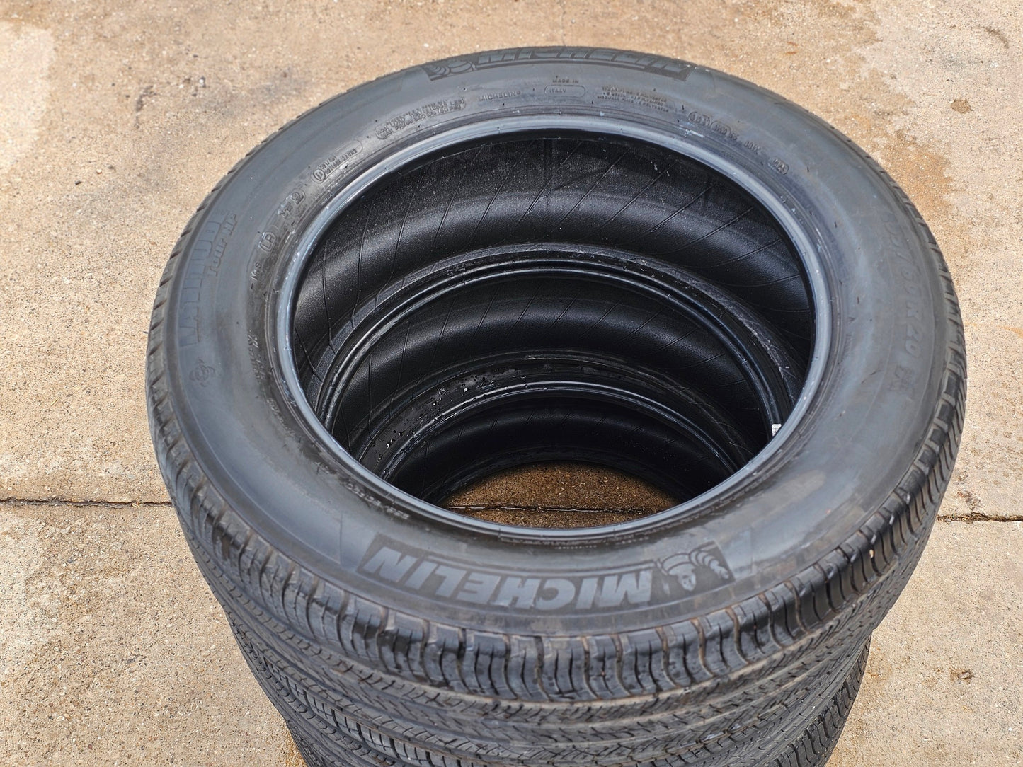 3)MICHELIN LATITUDE TOR HP 255/60R20 TIRES #4251