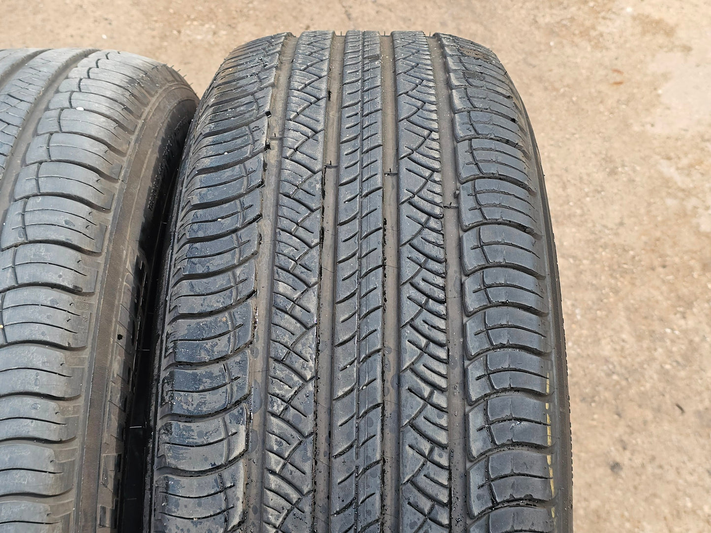 3)MICHELIN LATITUDE TOR HP 255/60R20 TIRES #4251