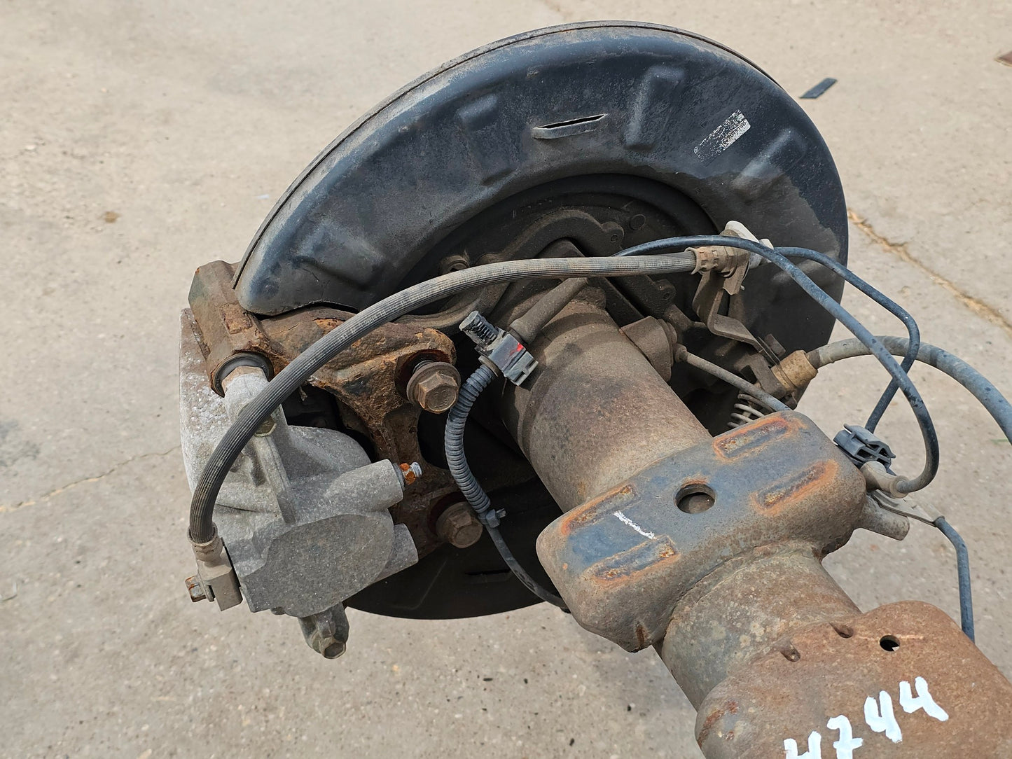 2014-2019 GMC SIERRA 1500 REAR AXLE SHAFT DIFFERENTIAL 15 16 17 18 #4261