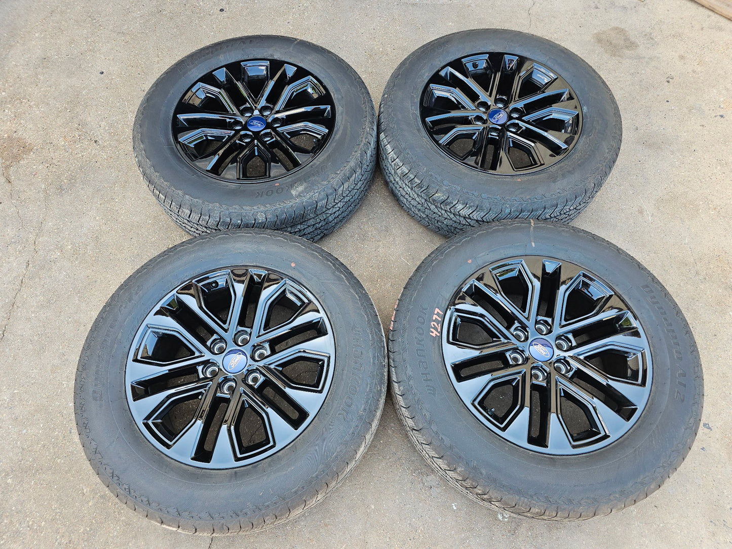 2025 20" FORD F150 PLATINUM BLACK WHEELS RIMS HANKOOK TIRES 2021 EXPEDITION 4277