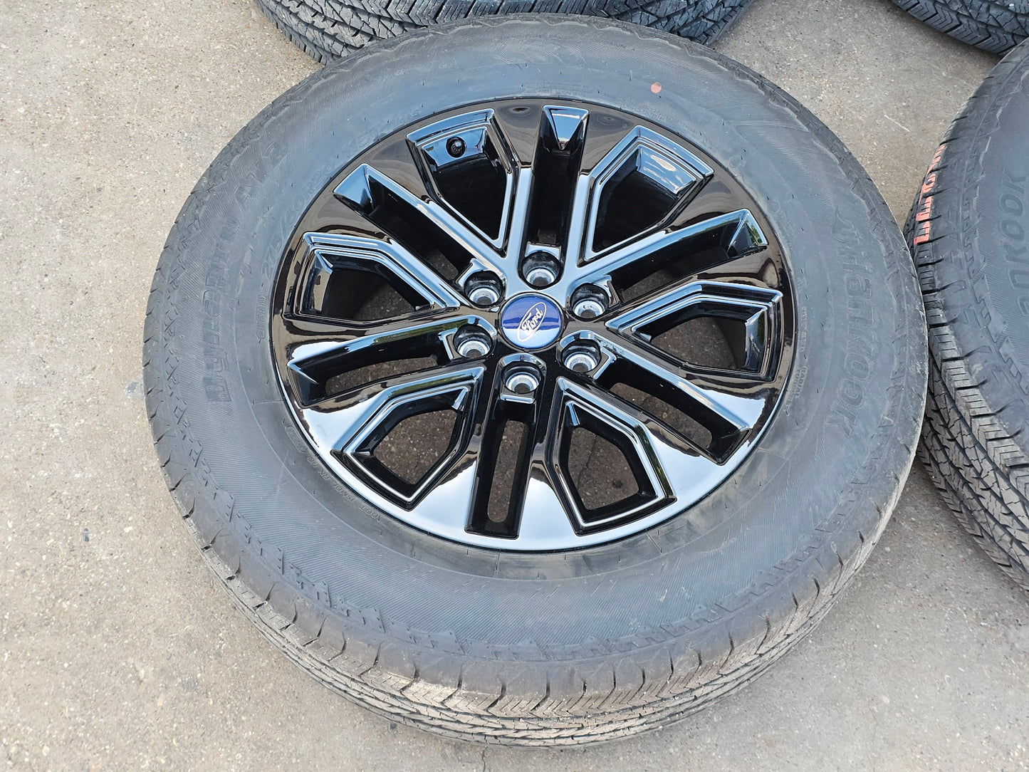 2025 20" FORD F150 PLATINUM BLACK WHEELS RIMS HANKOOK TIRES 2021 EXPEDITION 4277