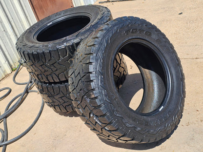 TOYO R/T OPEN COUNTRY 33X12.50R18 TIRES 33 12.50 18 #4169