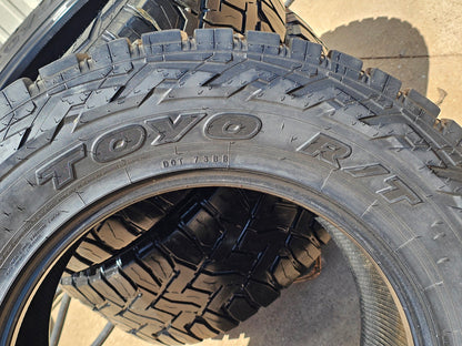 TOYO R/T OPEN COUNTRY 33X12.50R18 TIRES 33 12.50 18 #4169