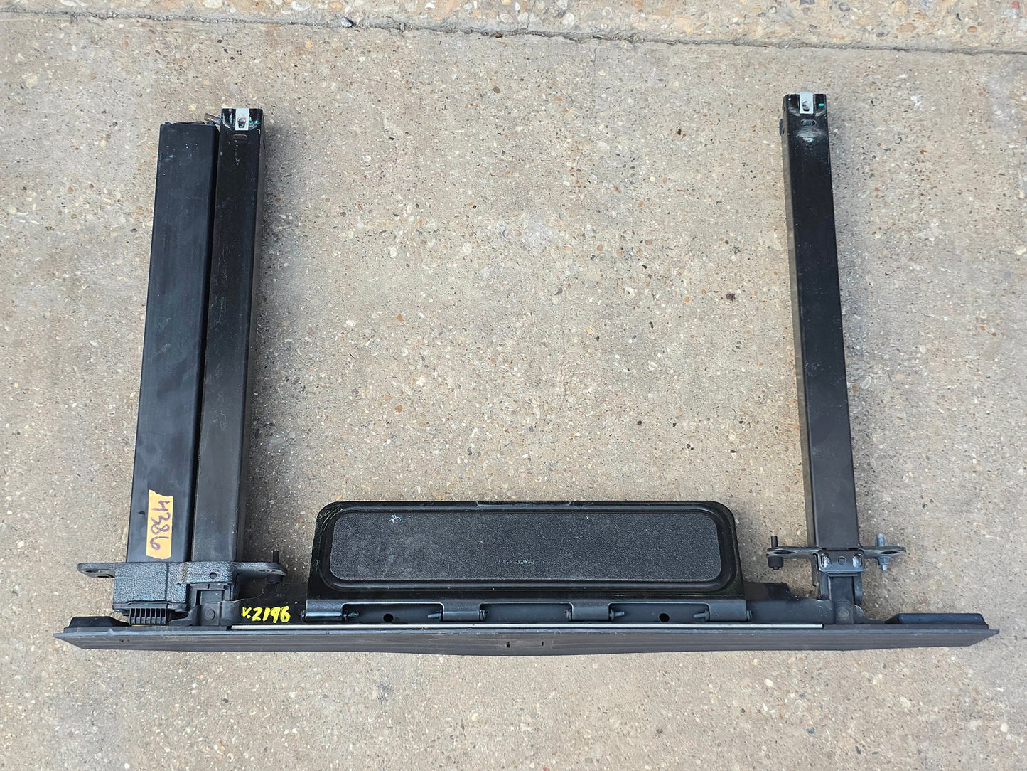 2021 FORD F150 TAILGATE STEP LADDER HANDLE OEM #4386