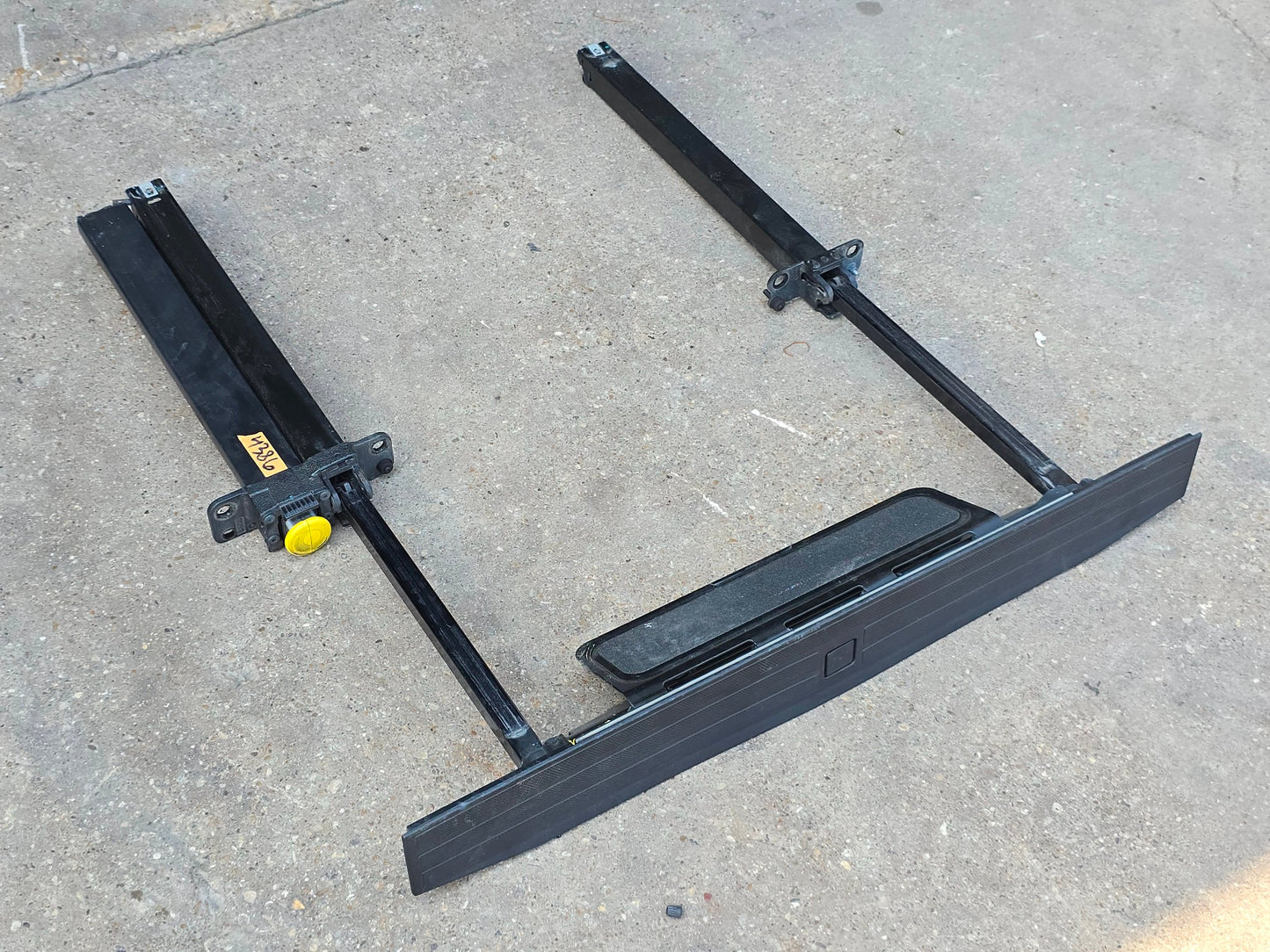2021 FORD F150 TAILGATE STEP LADDER HANDLE OEM #4386
