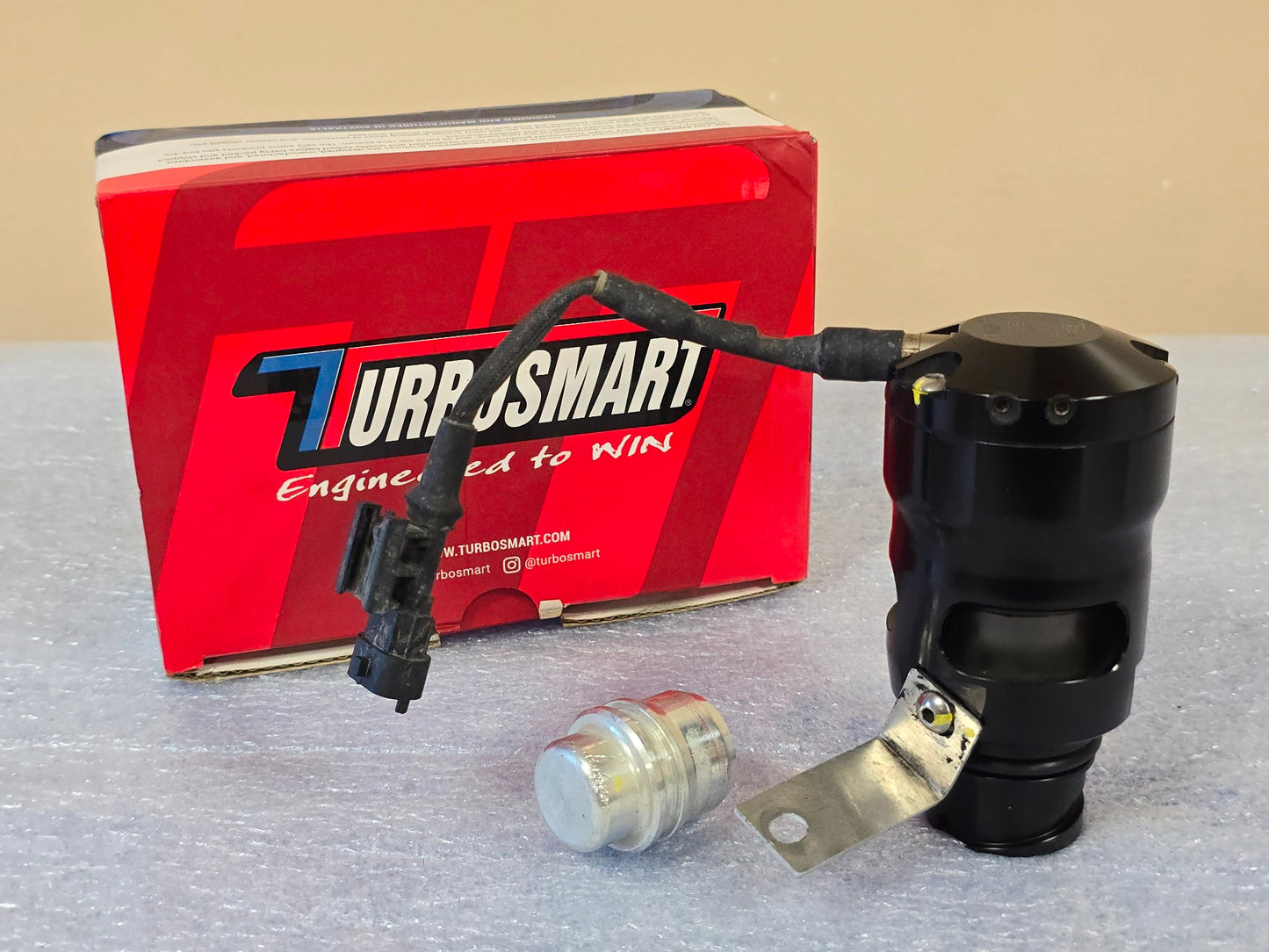 TURBOSMART TS-0225-1001 BOV VEE PORT FOR FORD F150  2.7L 3.5L ECOBOOST #4401