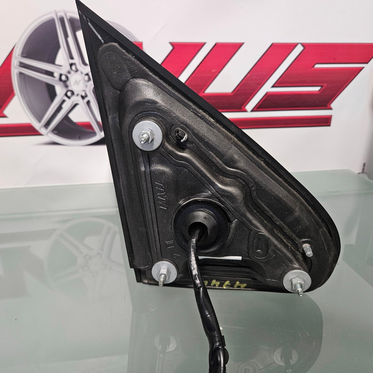 2014-2018 SILVERADO SIERRA LEFT DRIVER SIGNAL MIRROR OEM 23180074 #3064