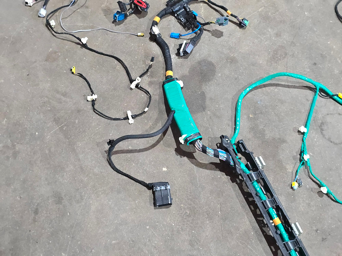 2021-2023 FORD F150 CREW CAB FLOOR WIRING HARNESS ML3T-14A005-XKBK #4320