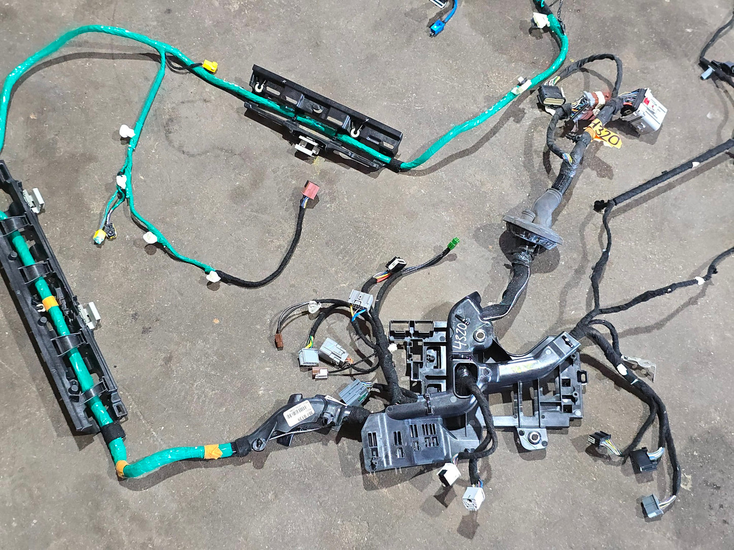 2021-2023 FORD F150 CREW CAB FLOOR WIRING HARNESS ML3T-14A005-XKBK #4320