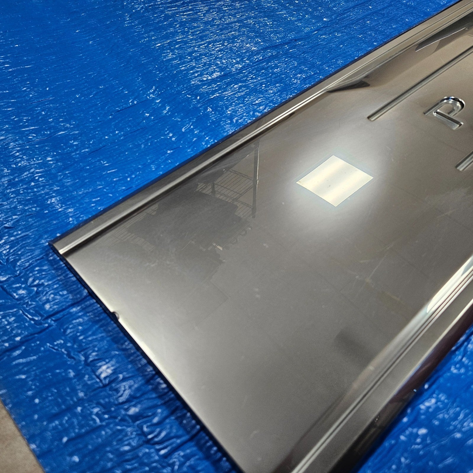 2017 2018 2019 FORD PLATINUM F250 F350 F450 TAILGATE APPLIQUE PANEL #37955