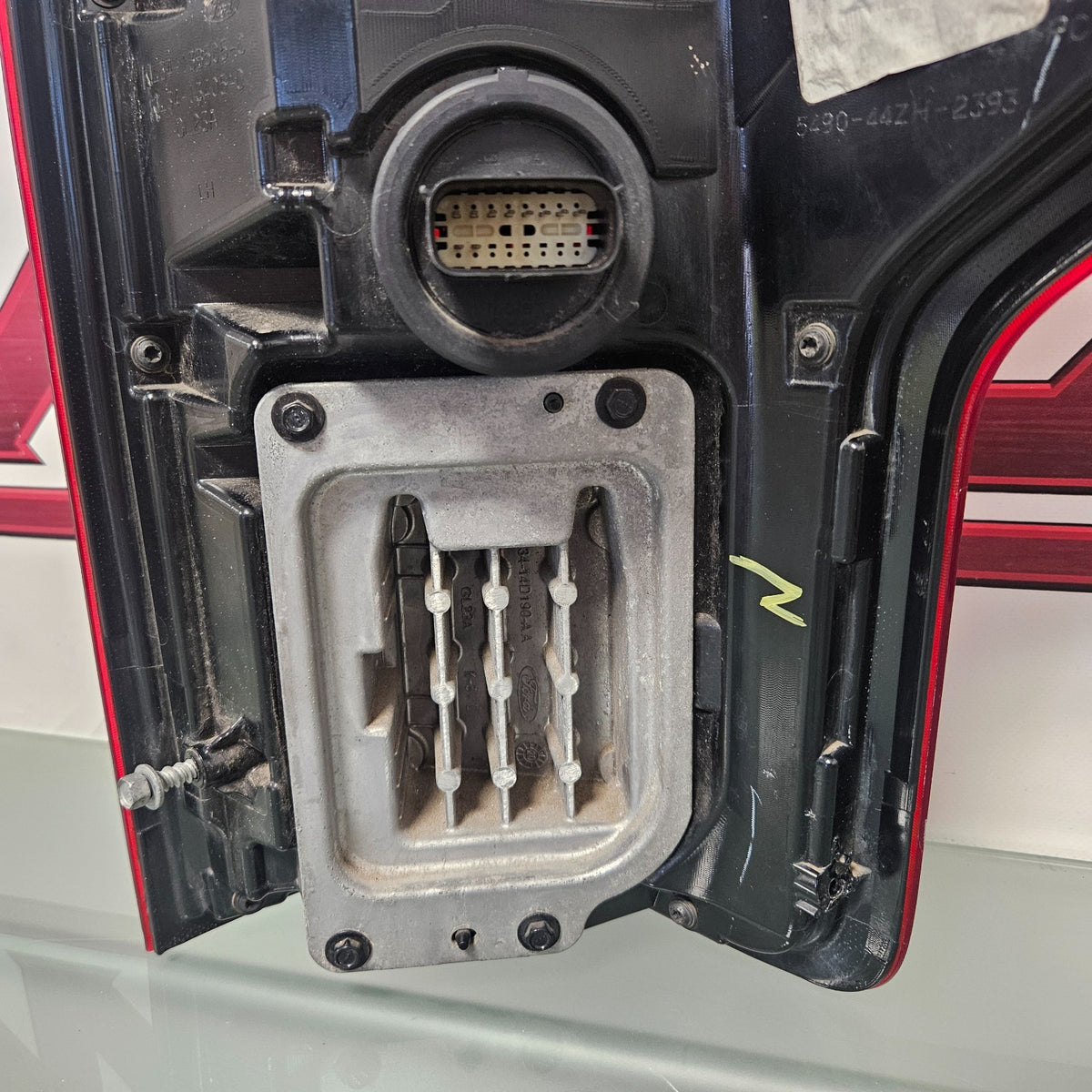 2018 2019 2020 FORD F150 LEFT DRIVER LED TAILLIGHT BLIS BLIND SPOT MODULE #37565