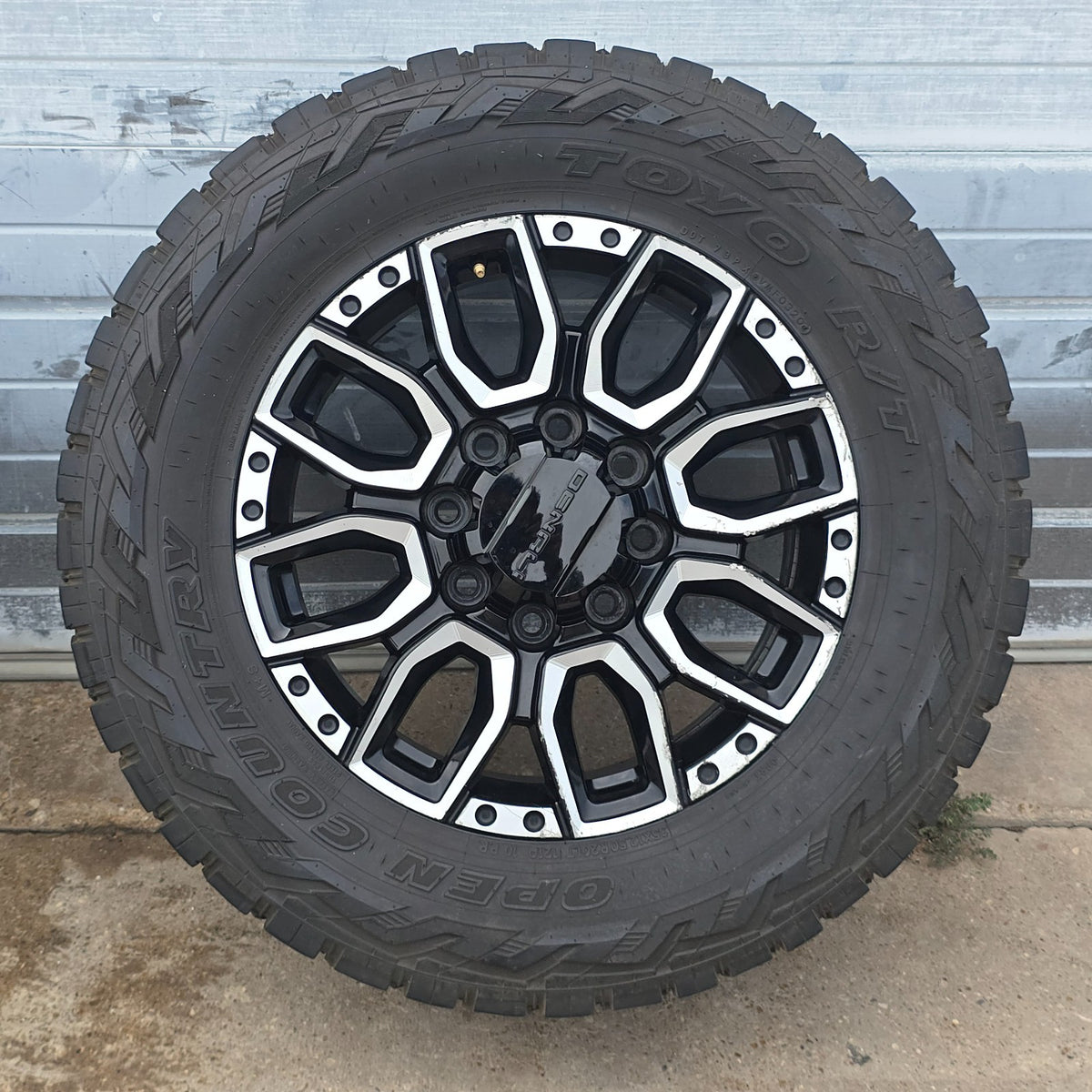 20” SIERRA DENALI 2500 3500 HD BLACK MACHINED WHEELS SQ9 TIRES #46326