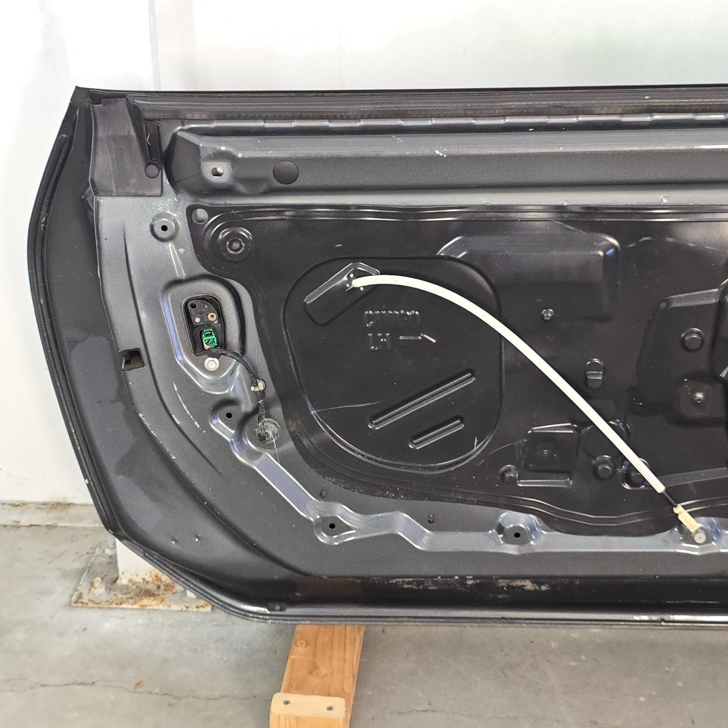 2016-2024 CHEVROLET CAMARO LH LEFT DRIVER FRONT DOOR OEM SS 19 20 21 22 23 #45807