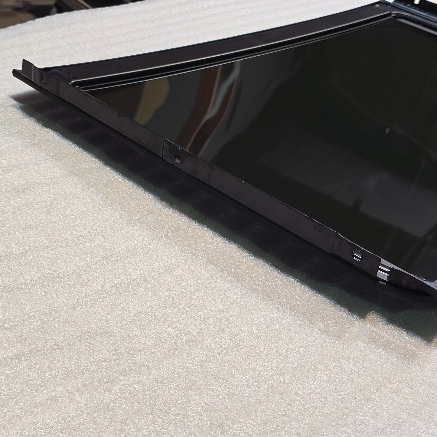 15 16 17 18 19 20 21 22 24 FORD F150 F250 EXPEDITION REAR SUNROOF GLASS #45638