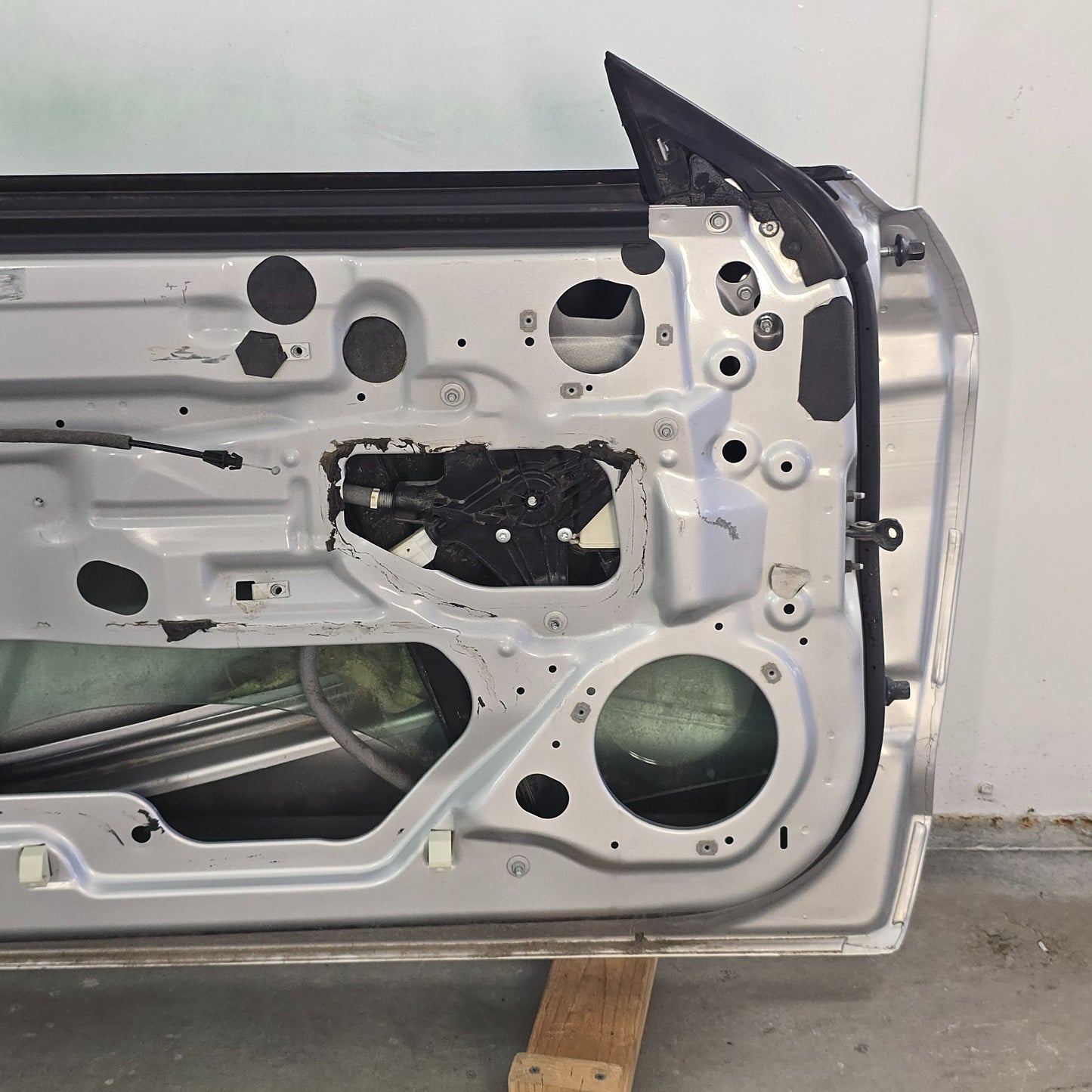 2015-2023 FORD MUSTANG GT COUPE DRIVER SILVER DOOR W/GLASS 16 17 18 19 #45798
