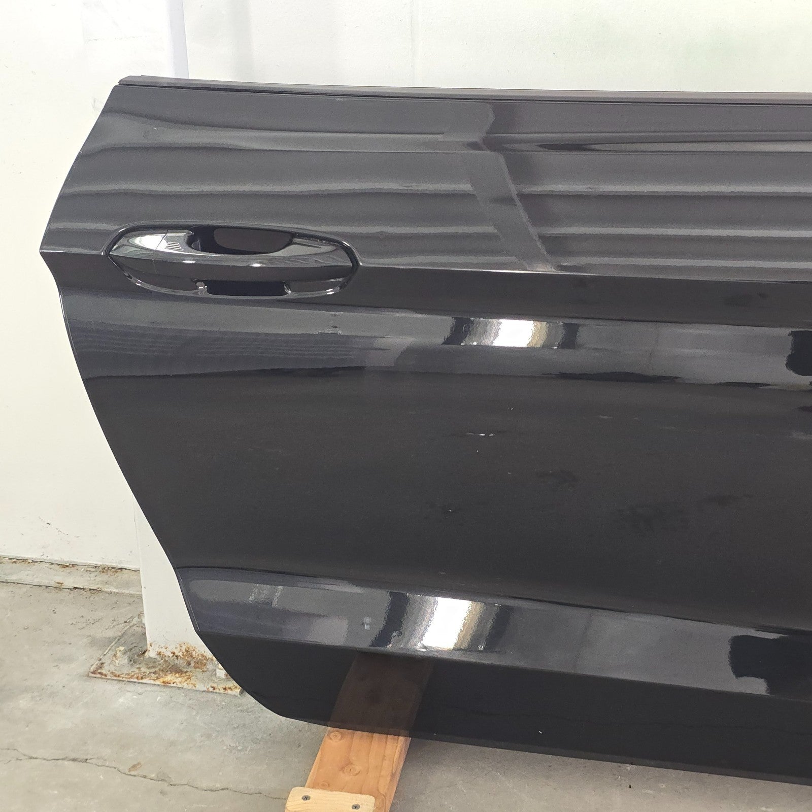2015-2023 FORD MUSTANG GT COUPE FRONT RIGHT PASSENGER DOOR 18 19 20 21 22 #45771