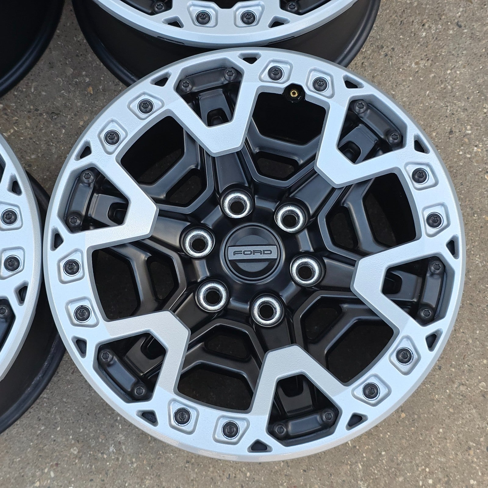 17" FORD F150 RAPTOR BLACK W/ SILVER BEADLOCK WHEELS RIM 21 22 23 24 25 26 #46113