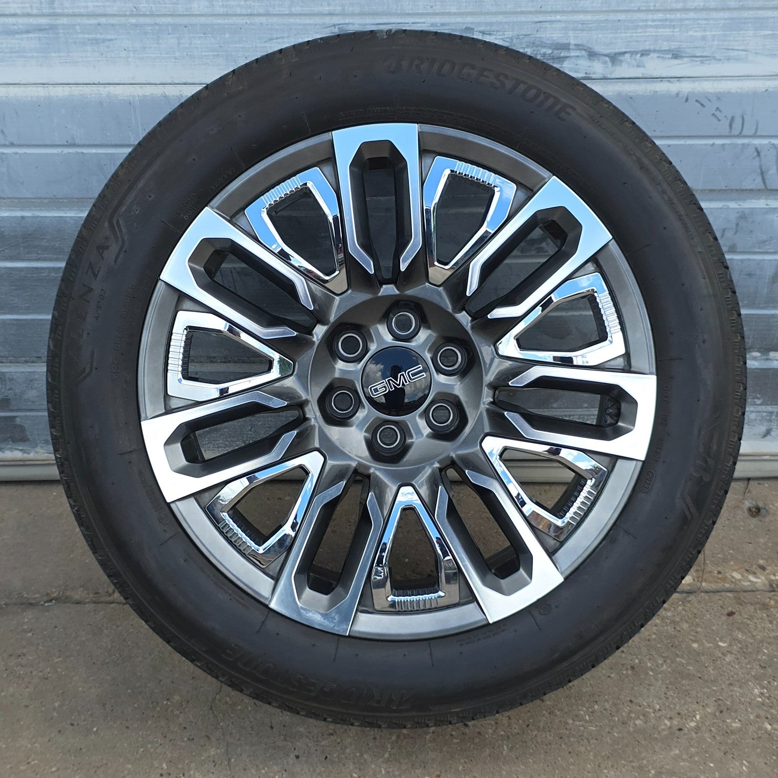 22" GMC SIERRA YUKON DENALI ULTIMATE GRAY MACHINED WHEELS TIRES 20 24 #46033