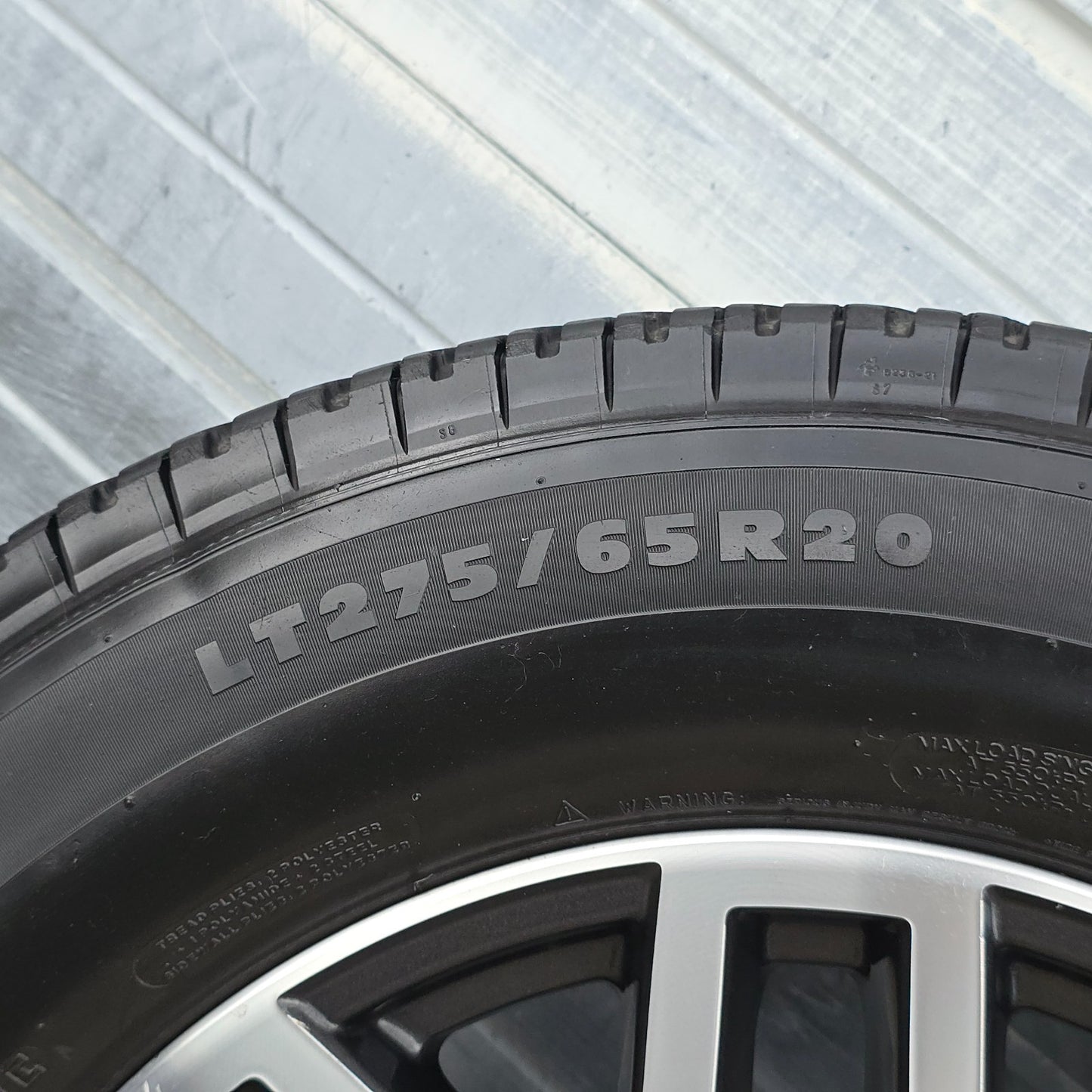20" FORD F250 F350 CHARCOAL MACHINED WHEELS MICHELIN TIRES 17 18 22 23 24 #45688