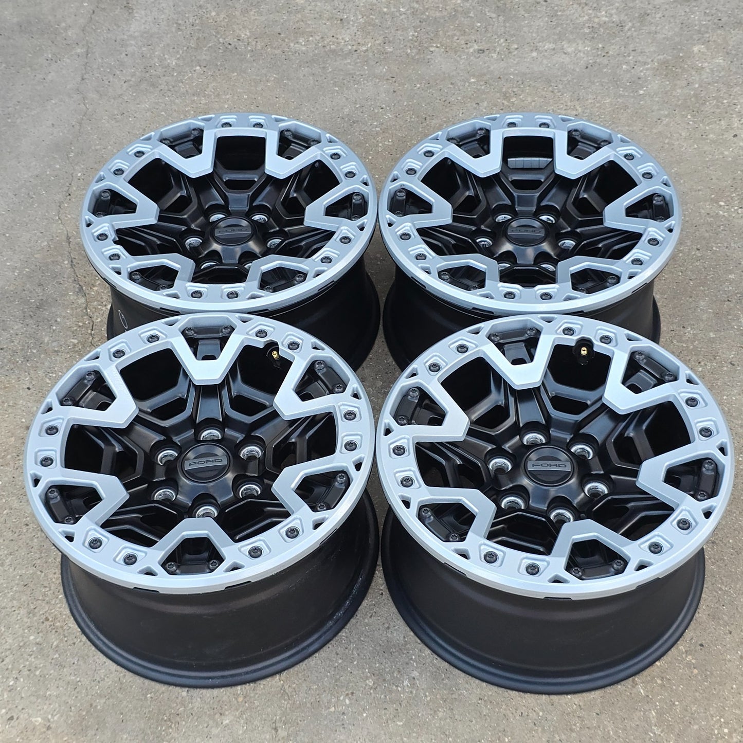 17" FORD F150 RAPTOR BLACK W/ SILVER BEADLOCK WHEELS RIM 21 22 23 24 25 26 #46110