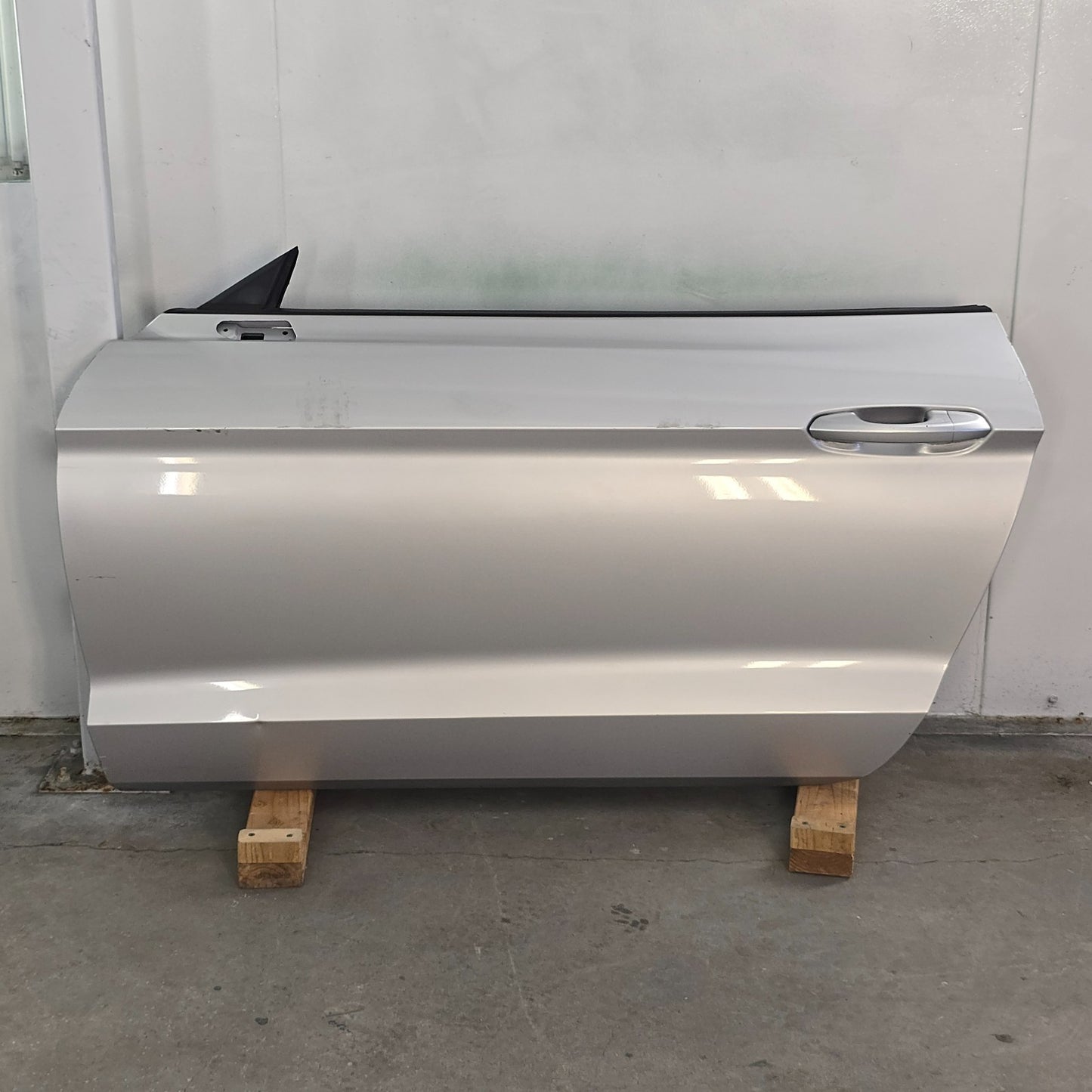 2015-2023 FORD MUSTANG GT COUPE DRIVER SILVER DOOR W/GLASS 16 17 18 19 #45790